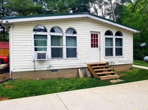1588 Sandy Rd, Chillicothe, OH 45601-9306