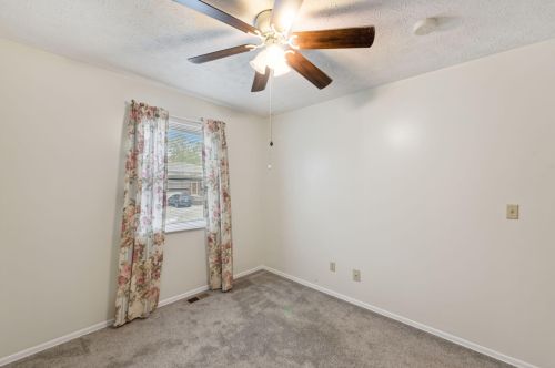 7783 Walnut Creek Dr, Florence KY  41042-2773 exterior