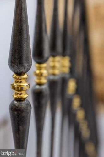 3210 R St, Washington DC  20024-3419 exterior