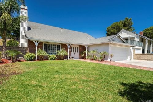 28645 Lakecrest Ave, Santa Clarita, CA 91387-1726