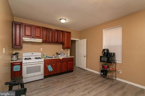 923 Atlantic Ave, Camden NJ  08104-1129 exterior