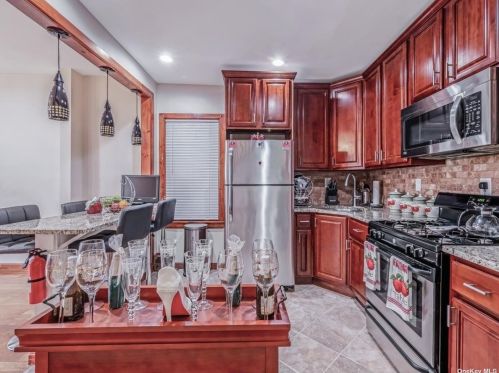 110-44 169th St, Jamaica, NY 11433-1330
