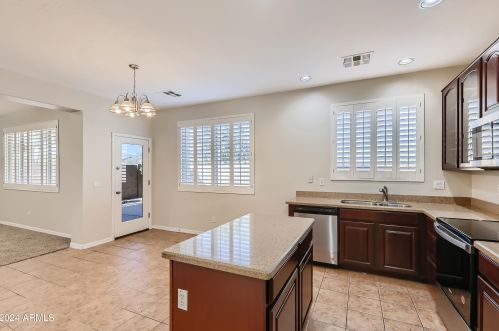 17456 Mauna Loa Ln, Sun City AZ  85388-7742 exterior