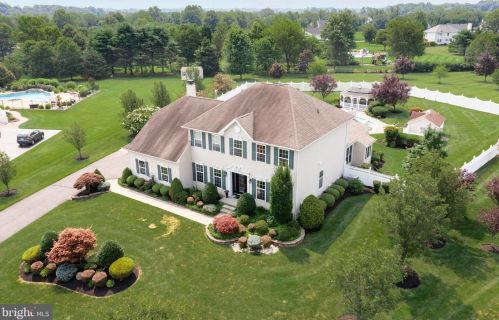 16 Livingston Ln, Lumberton Township NJ  08048-6210 exterior