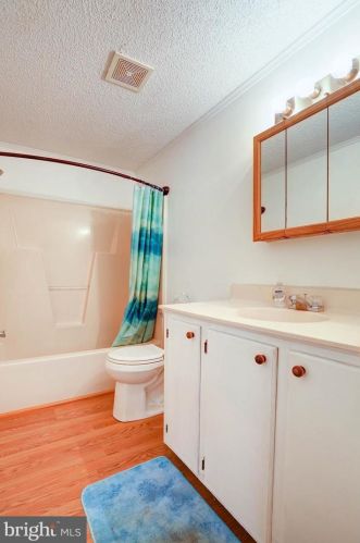 6215 Belmont Rd, Mineral VA  23117-9658 exterior