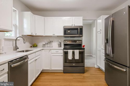6247 Igo Rd, Owens VA  22485-7113 exterior