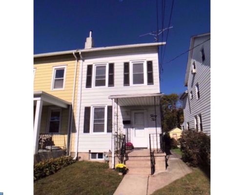 32 Union St, Yardley, PA 19067-6213