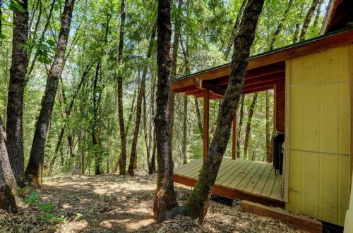 19121 Greenhorn Rd, Grass Valley CA  95945-8627 exterior