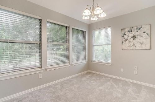 1005 Tanglewood Ln, Lewisville TX  75028-8234 exterior