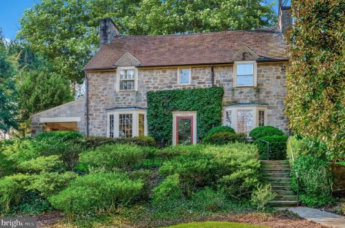 2934 Glover Dr, Washington, DC 20016-3567