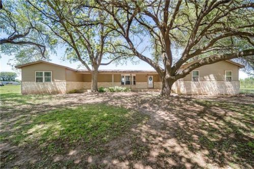1255 Lindsey Ln, Waco, TX 76708-7247