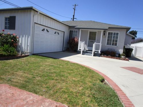 1135 185th St, Gardena, CA 90248-4021