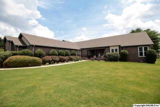 107 Danika Dr, Huntsville, AL 35806-2275