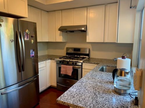 22316 Harbor Ridge Ln, Torrance, CA 90502-2460
