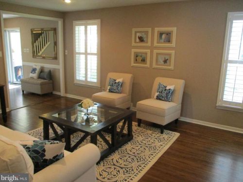 1710 Howe Ln, Prospectville, PA 19002-2914
