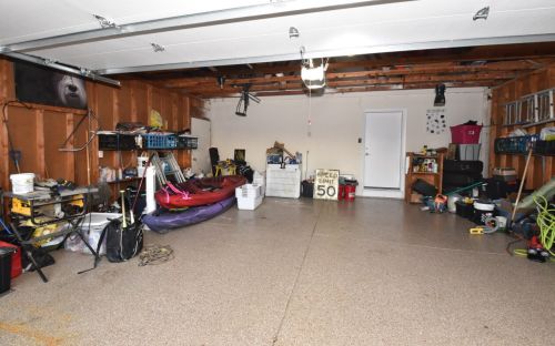 8801 Hart Dr, Waterford WI  53185-1364 exterior