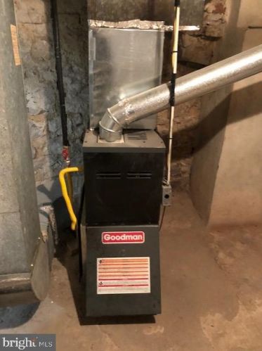 636 Cherry St, Norristown PA 19401-3802 exterior