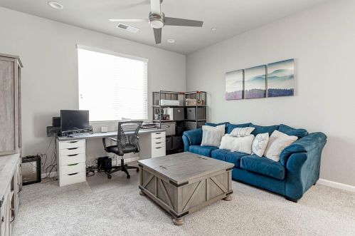 473 Aldrich Ave, Livingston CA  95334-9130 exterior