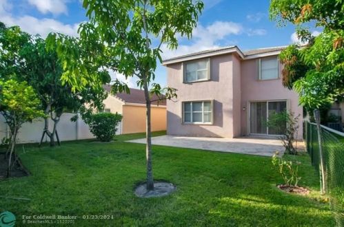 17398 20th Ct, Hollywood FL  33029-5541 exterior