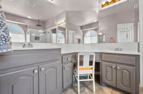 1407 Brittany Ln, Midlothian TX  76063-4062 exterior