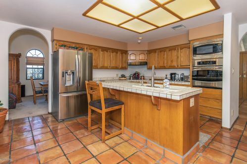 4650 Crestview Cir, Tucson AZ 85745-9207 exterior