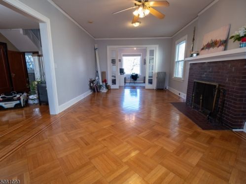 20 Vernon Pl, East Orange NJ  07017-4410 exterior