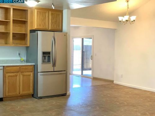 3627 Banyan Pl, Santa Rosa, CA 95403-1529