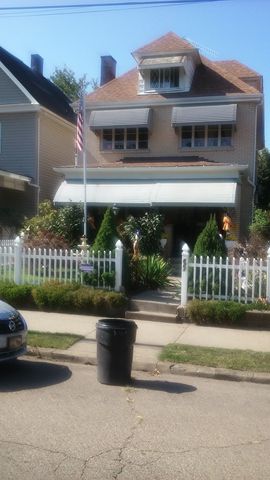 621 Maplewood Ave, Ambridge, PA 15003-2415