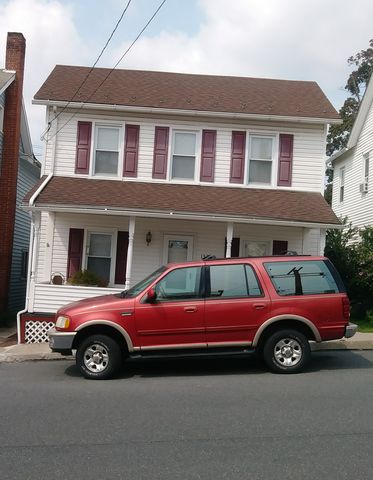 132 5th St, Bangor, PA 18013-1820