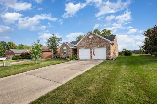 2877 Sherwood Ct, Idlewild, KY 41005-7895