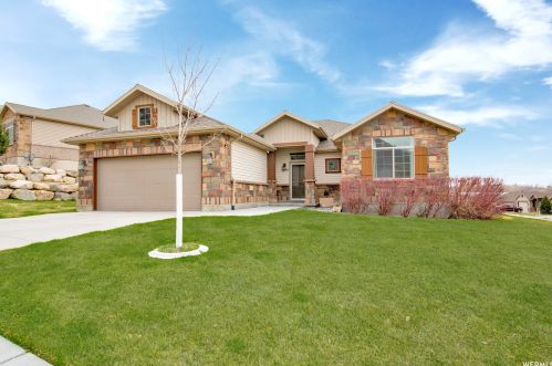 1495 Highland Blvd, Perry, UT 84302-4299