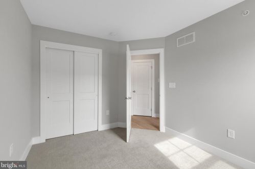 328 Walnut St, Collegeville PA  19426-3601 exterior