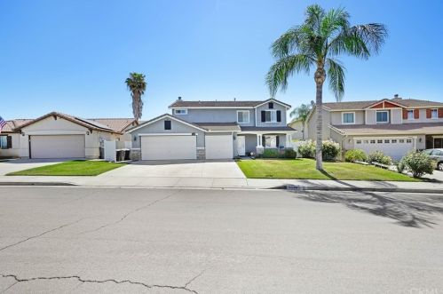 35794 Frederick St, Wildomar CA  92595-8039 exterior