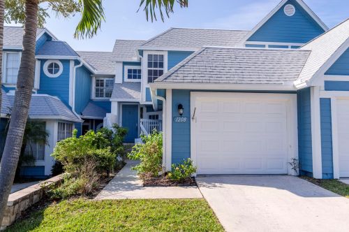 1208 Ocean Dunes Cir, Jupiter FL  33477-9129 exterior