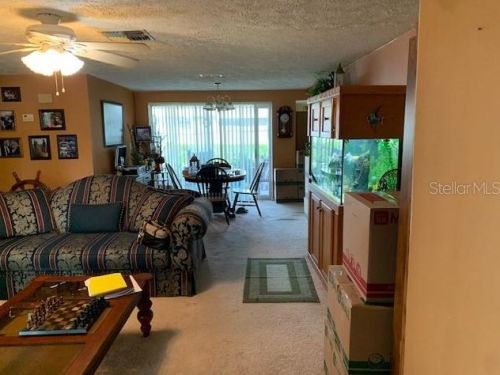 9140 Panda Ln, Port Richey, FL 34668-5019