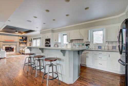 310 Taliesin Rd, Wales, WI 53183-9730