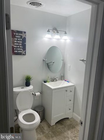 18 Harrow Pl, Wilmington DE  19805-1241 exterior