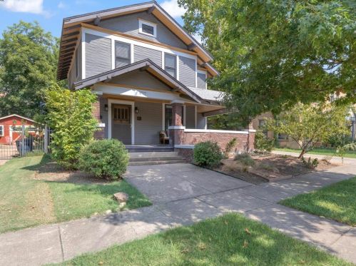 1717 College Ave, Fort Worth, TX 76110-1446