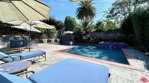 11156 Blix St, North Hollywood, CA 91602-1234