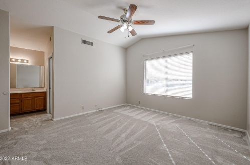 4231 Whispering Wind Dr, Glendale AZ  85310-5178 exterior