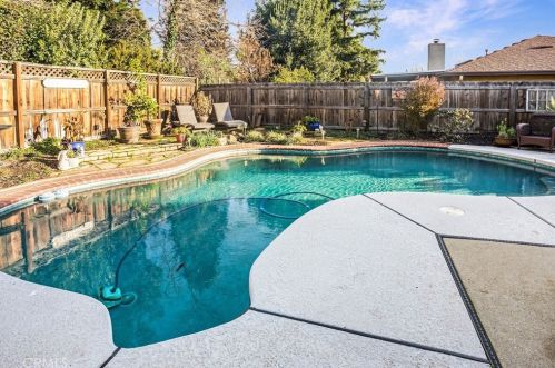 339 Black Oak Dr, Chico CA  95926-2100 exterior