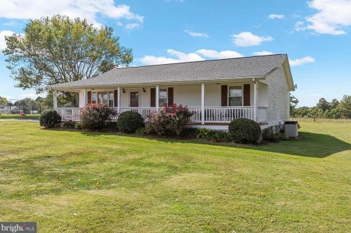 9446 Cedar Hollow Rd, Unionville, VA 22567-2713
