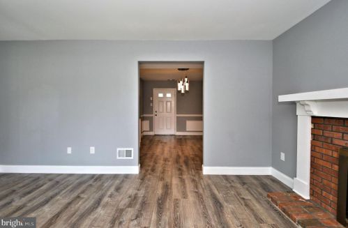 607 Haskall Rd, Fairless Hills PA  19030-3822 exterior