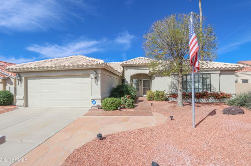 26422 Boxwood Dr, Chandler, AZ 85248-9217