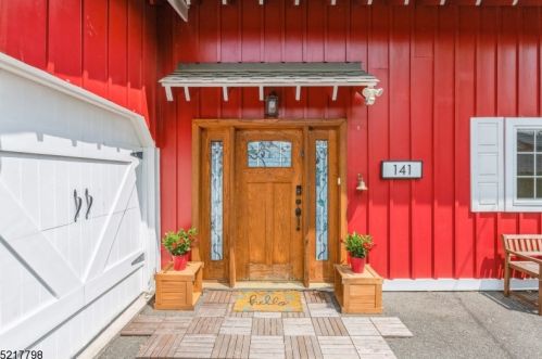 141 Glenside Ave, Scotch Plains NJ  07076-1528 exterior