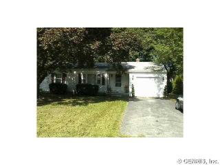 500 Apple Orch Ln, Webster NY  14580-1201 exterior