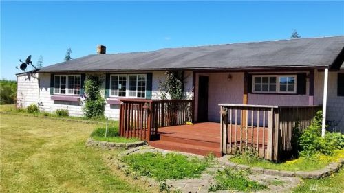 831 Robin Hood Loop, Forks WA  98331-9108 exterior