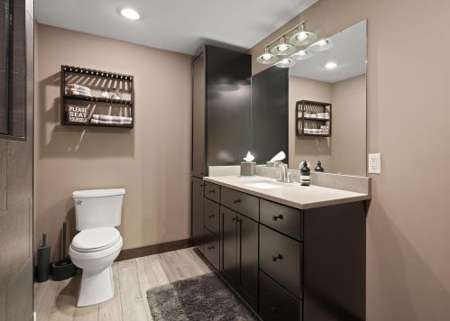 8793 84th St, Kenosha WI  53158-1337 exterior