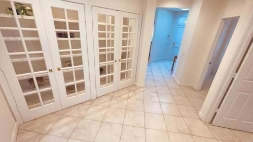 3304 Silver Oak Ln, Vista CA  92084-6614 exterior