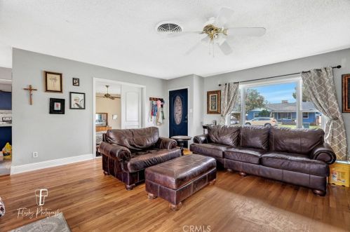 2512 3rd St, Bakersfield CA 93304-2521 exterior